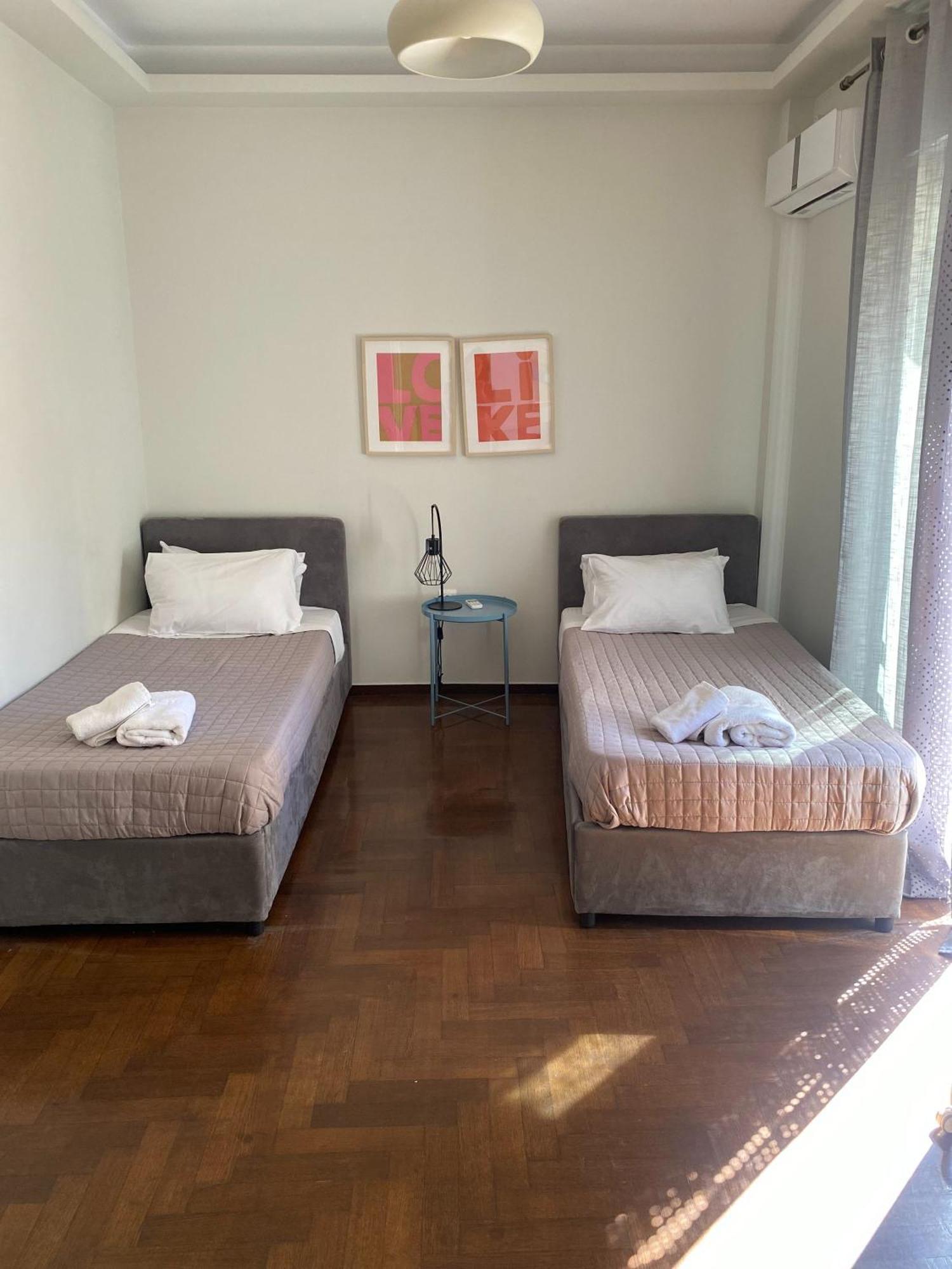 Muse A Dreamy And Fresh New Apartment Атина Екстериор снимка